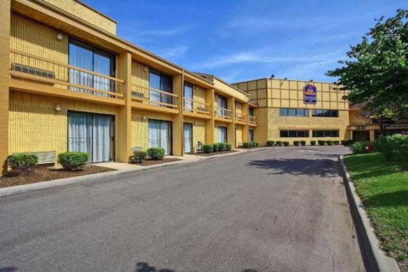 Days Inn & Suites By Wyndham Madison Heights Mi מראה חיצוני תמונה